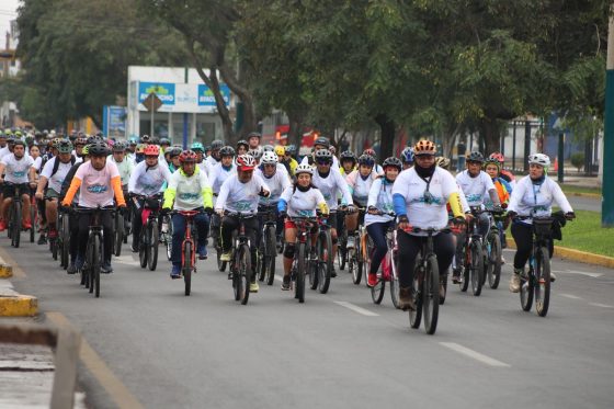 Más de 300 personas participaron en la gran bicicleteada 15K RUEDA SURCO