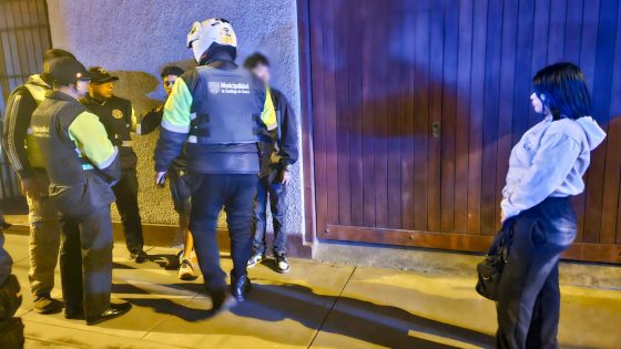 Agentes del Serenazgo retienen a dos sujetos que robaron con arma de fuego