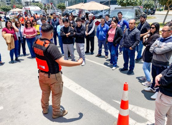 Feria de Gestión de Riesgo de Desastres de la Municipalidad de Santiago de Surco llega a ESAN con el “Preventón Universitario”